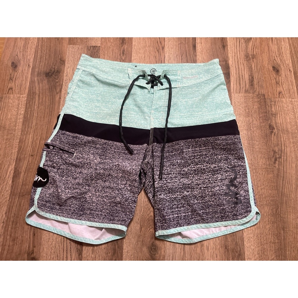 IM Shorts, Men's Size 32, Green Black, Swim Trunks, Tie Waist board